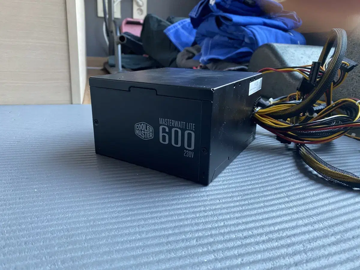 쿨러마스터600w 파워